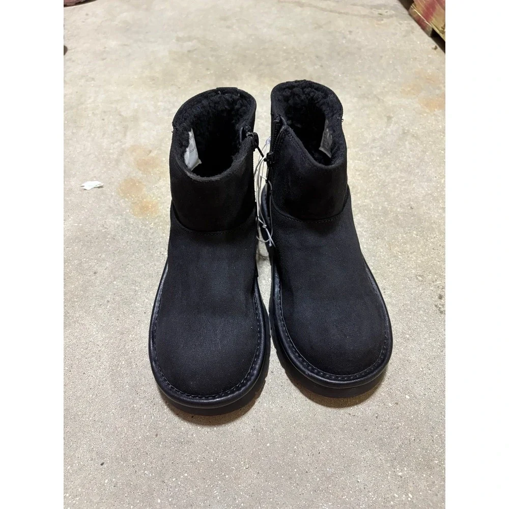Cat & Jack Kids Black Faux Suede Fur Lined Ankle Boots Size 13 Zip Winter Shoe
